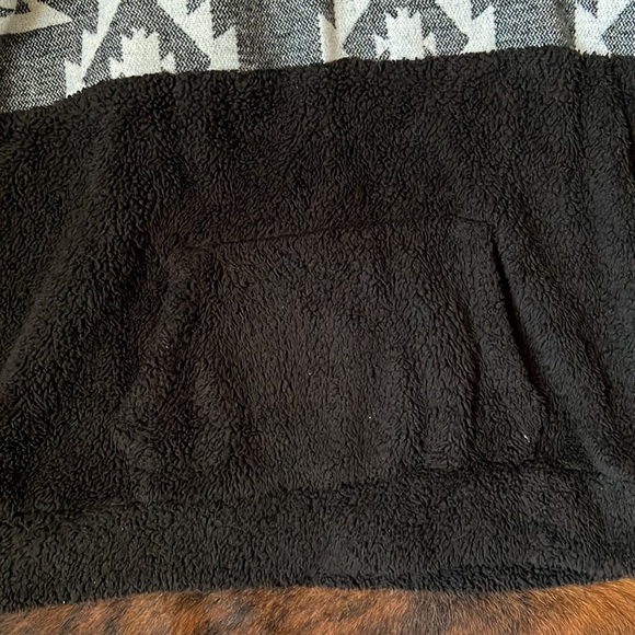 Aztec Sherpa pullover size small - Picture 2 of 5